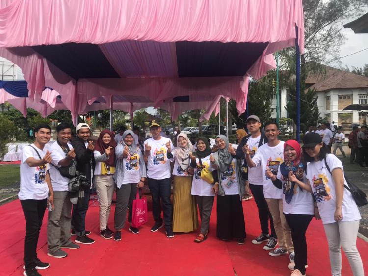 one-day-trip-pariaman-hari-nusantara-2019-di-pantai-gandoriah