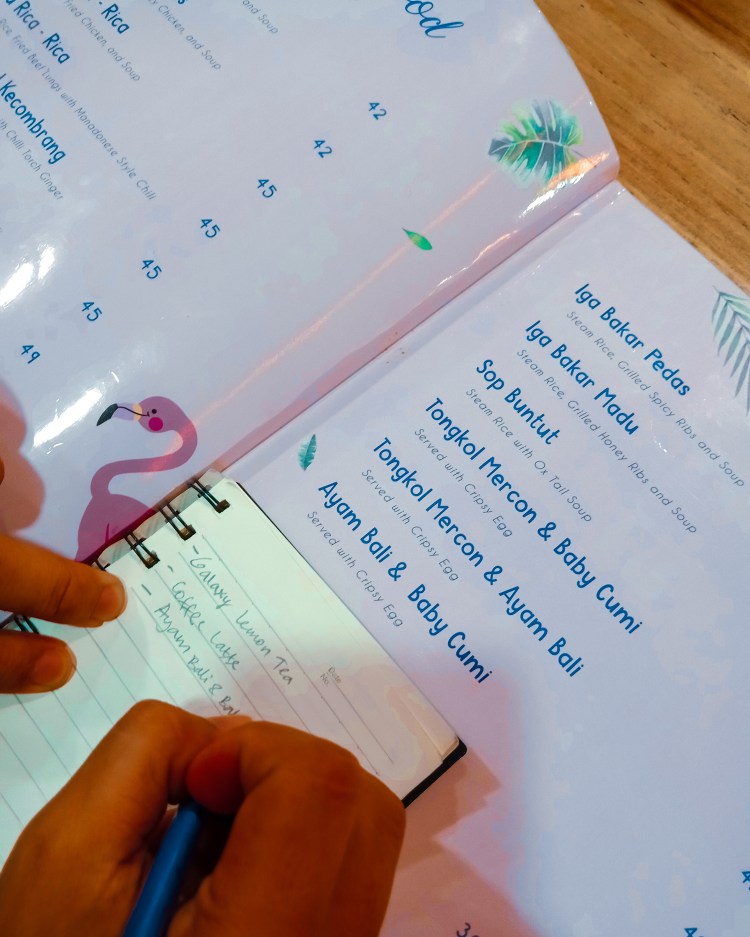 mandys-cafe-dan-woodstork-coffee-padang