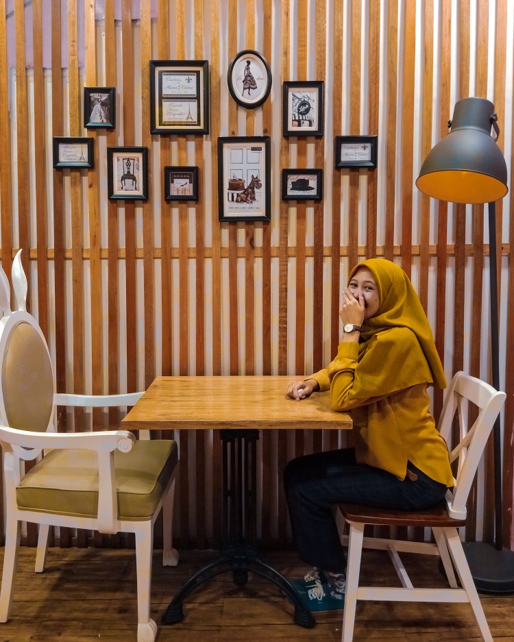 mandys-cafe-dan-woodstork-coffee-padang