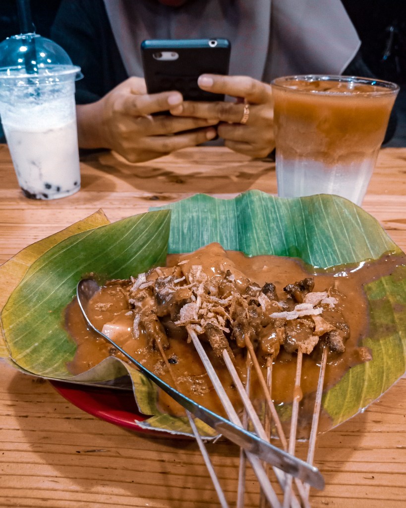 bandrol-milkshake-and-coffee-padang